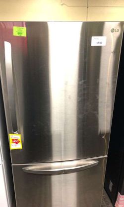 LG 24 cu. ft. Bottom Freezer Refrigerator F