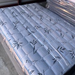 Cal King Pillow Top Mattress And Box Spring 