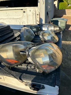 Total of 6 Acura RSX Headlights For Parts/Repair As-Is