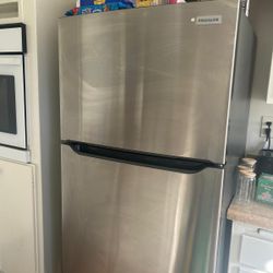 Home Furniture/Appliances