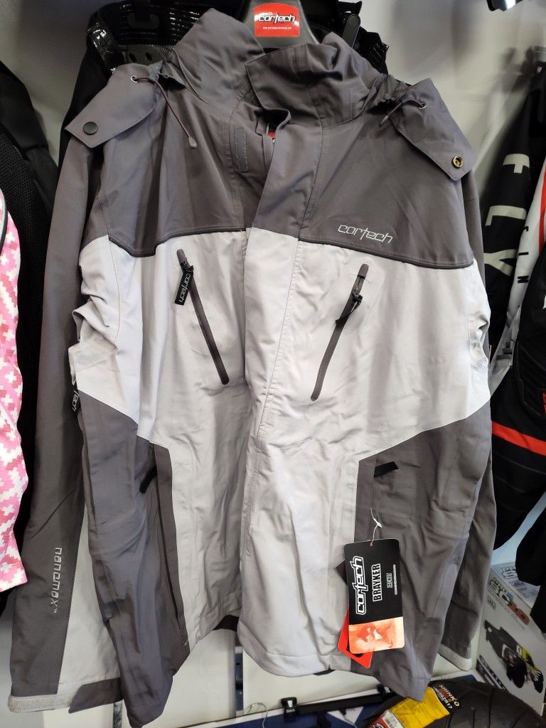 Man Snowboard Snowmobile Ski Jacket Lightweight Special Deal $85