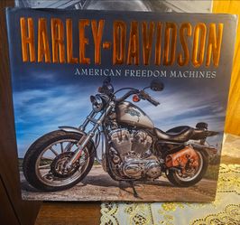 Set of 2 Harley Davidson Books