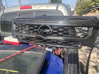 2025 -2026 NISSAN FRONTIER FRONT GRILL