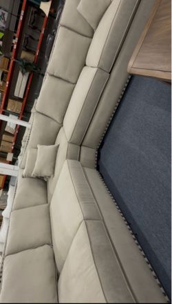 NEW Big Spacious and Comfy ✨Beige and More Colors Available- SAME DAY DELIVERY 🚚