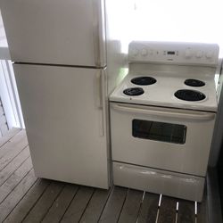 Matching Set Fridge And Stove