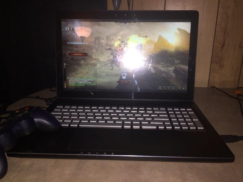 Asus q550L touchscreen laptop