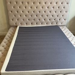 Johnny’s Upholstered Platform Storage Bed