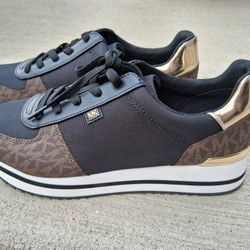 Micheal Kors Women's Shoes 