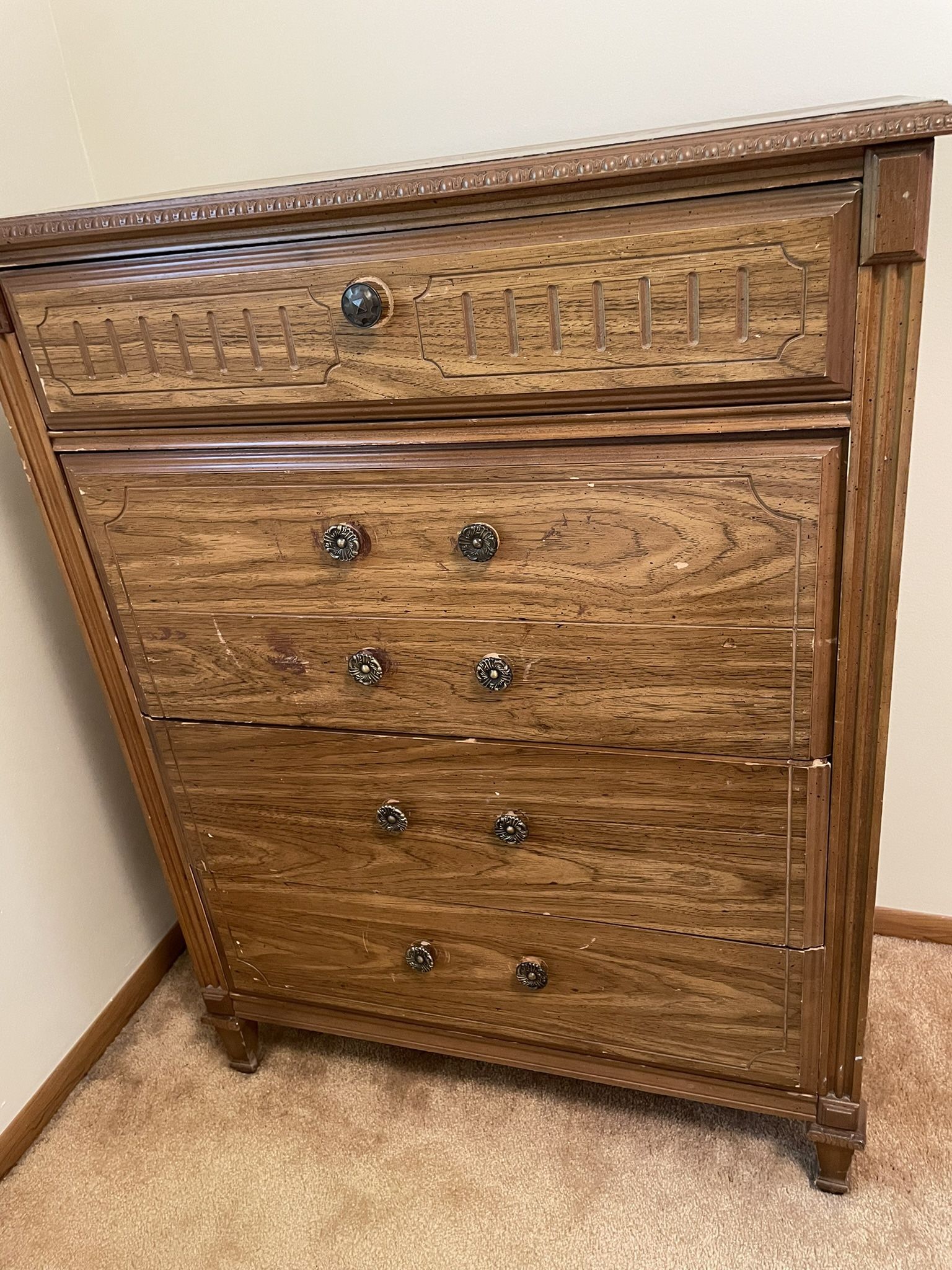 Wood Dresser