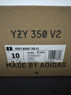 Yeezy 350 V2