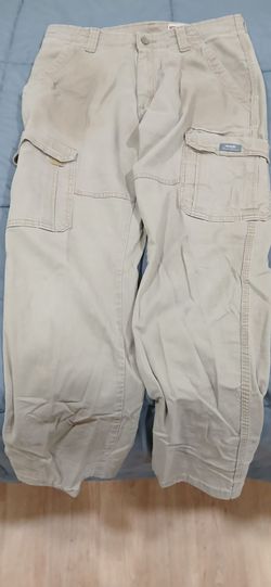 Khaki Wrangler Cargo Pants Size 30x32 Made in Mexico
