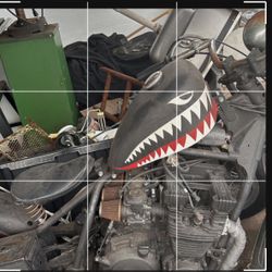 81 Yj Rat Rod Bike / Plus Parts Bike W/ title