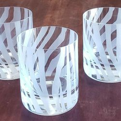 Kate Spade Stripe Banyan Crystal
Frosted Double Old Fashioned Glasses-3 

Kate Spade New York Lenox 
Crafted In Poland. Ca 2008