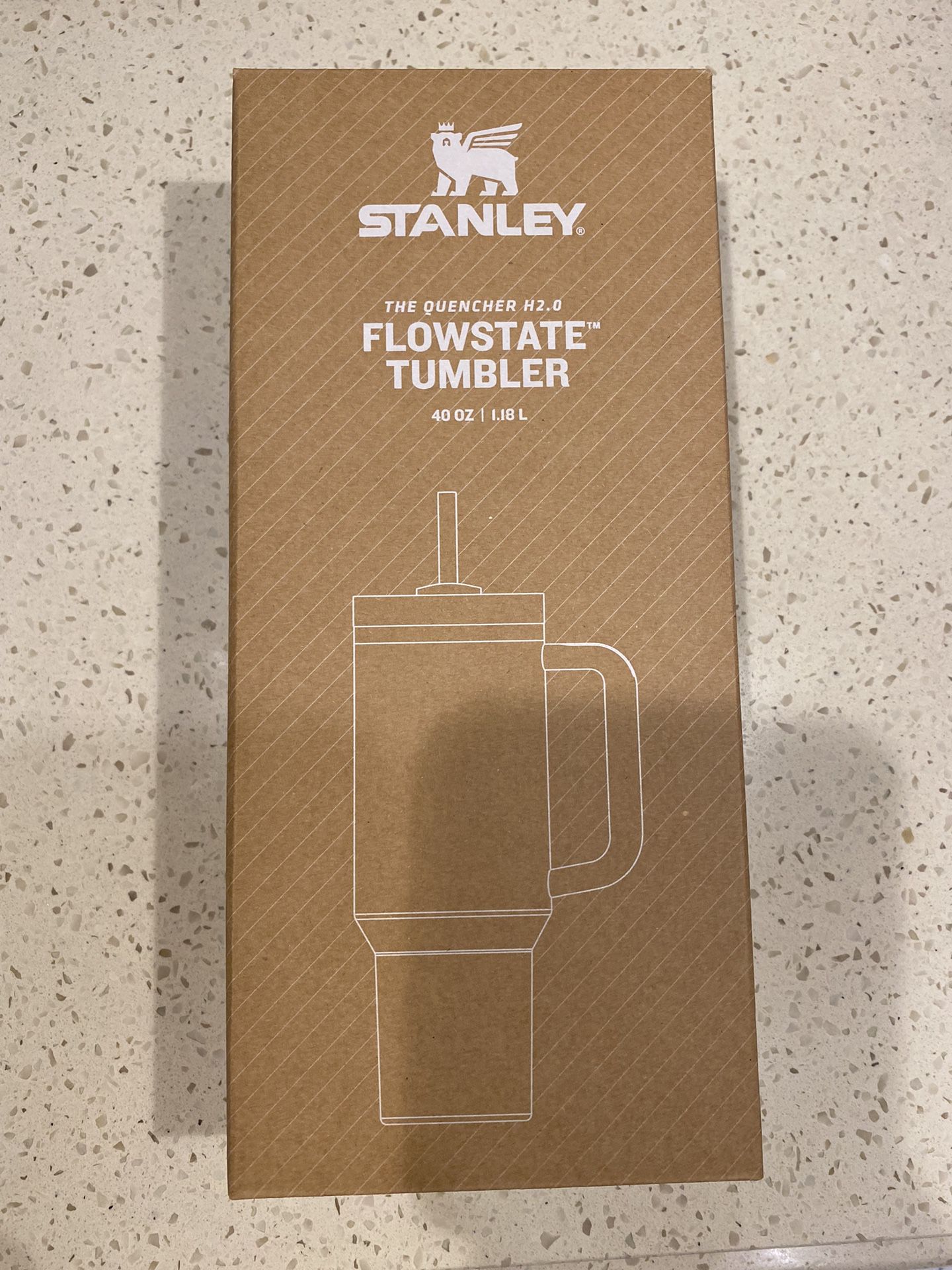 Stanley 40 oz. Quencher H2.0 FlowState Tumbler - Alpine (Green) for Sale in  Lakewood, CO - OfferUp