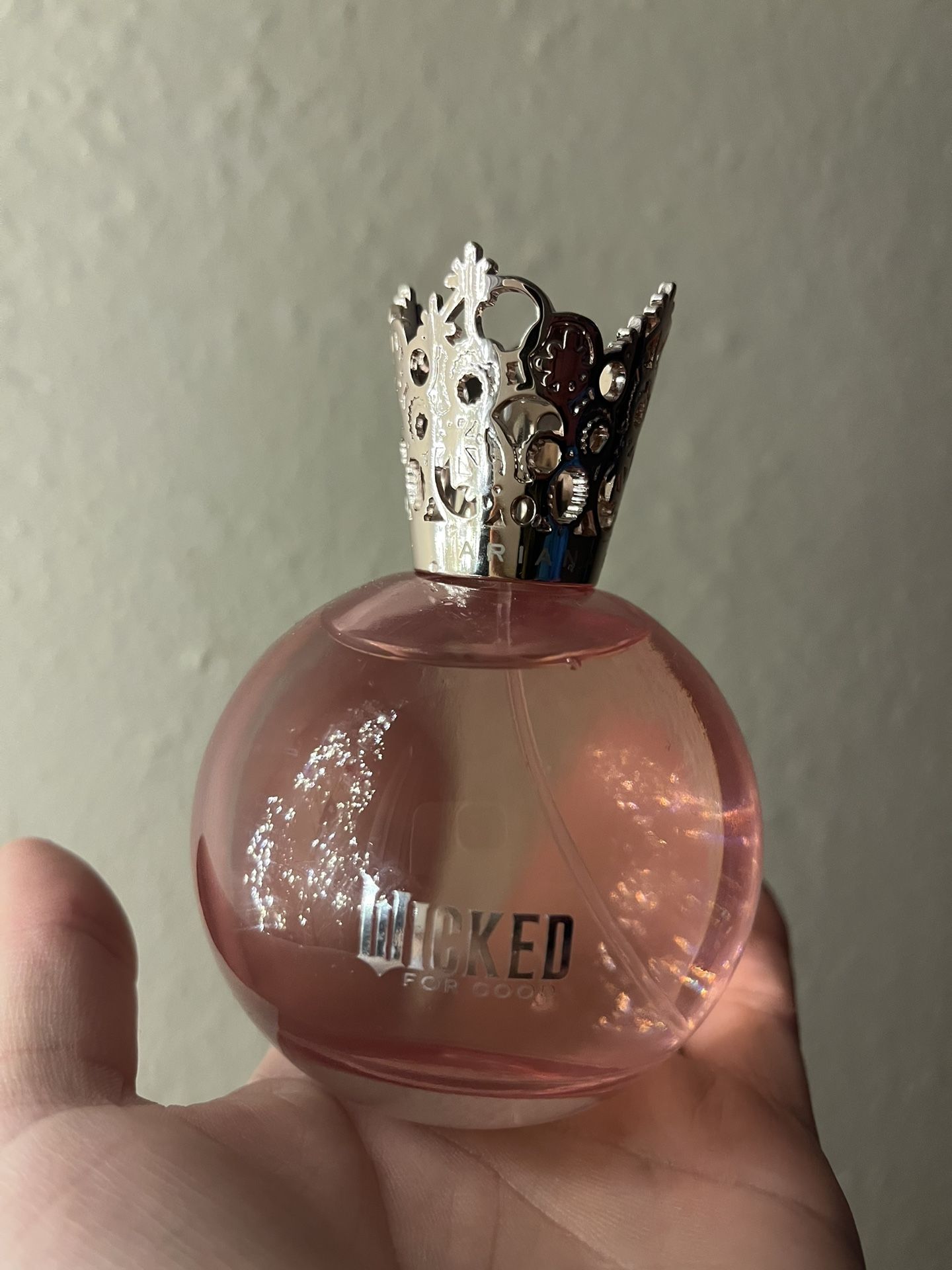 Ariana Grande Perfume