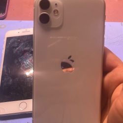 iPhone 11 Unlocked 