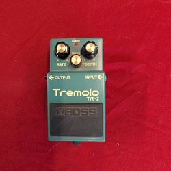 Boss TR-2 Tremolo Pedal