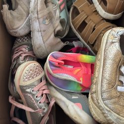 Toddler Shoes 9/10/11 $20