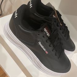 Reebok Sneakers 