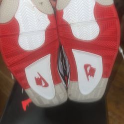 jordan 4 fire reds