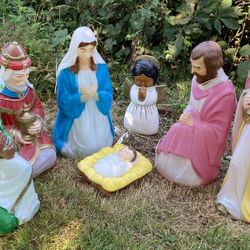 Vintage blow, mold, nativity set