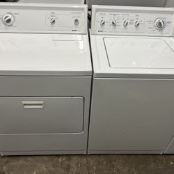Kenmore Washer And Kenmore Eléctric Dryer 