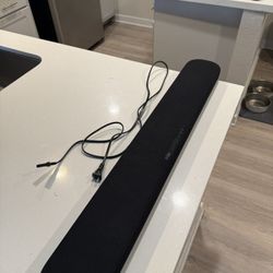Yamaha Soundbar – Great Condition, Powerful Sound