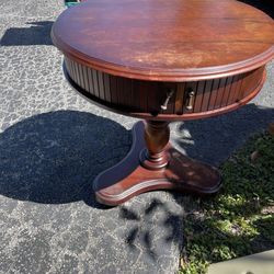 FREE Wooden Table WITH STORAGE 