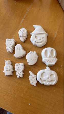 Halloween paint kits