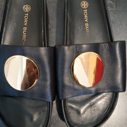 Tory Burch. Black Leather Sandals. Size 8 1/2