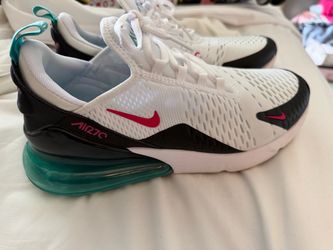 Nike Air Max 270 Sneakers