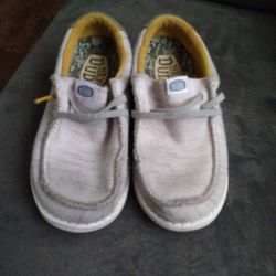 Toddler Grey Hey Dudes