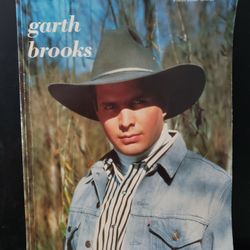 GARTH BROOKS PIANO / VOCAL / CHORDS BOOK Vintage 
