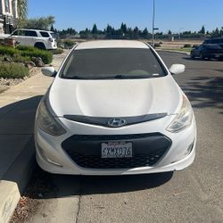 Sonata Hybrid 2012
