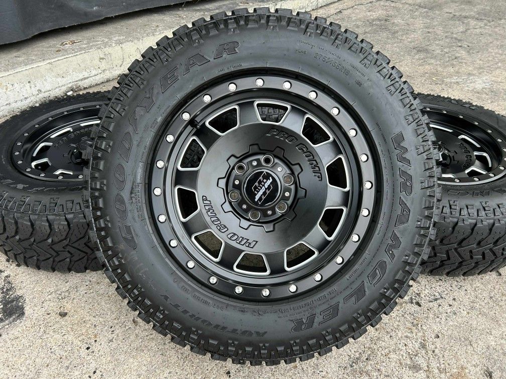 New 18 Inch Pro Comp Wheels And Like Tires 