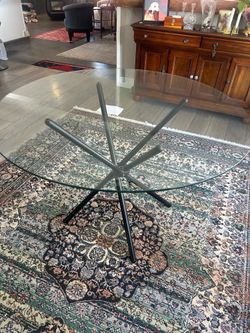 48” x 3/8” Round Glass Table
