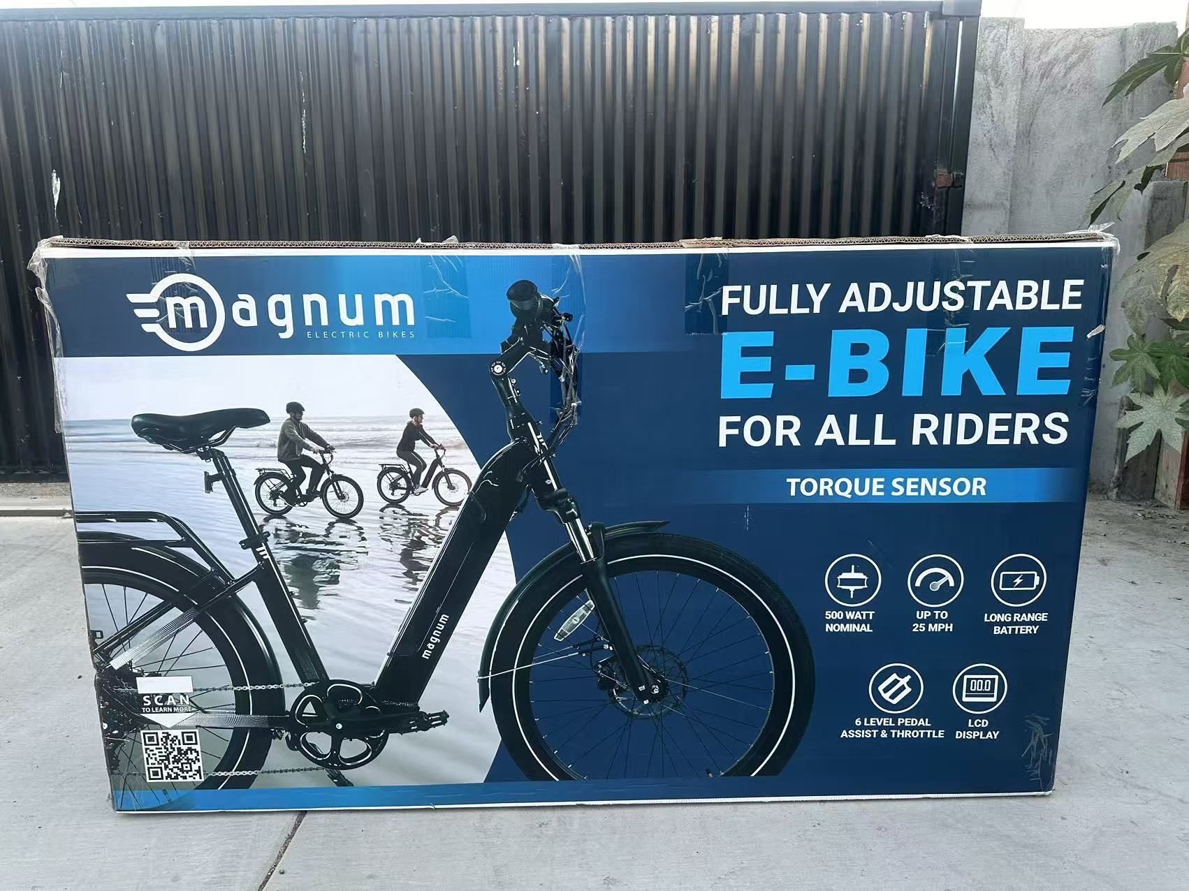 Magnum Cosmo Electric Bike