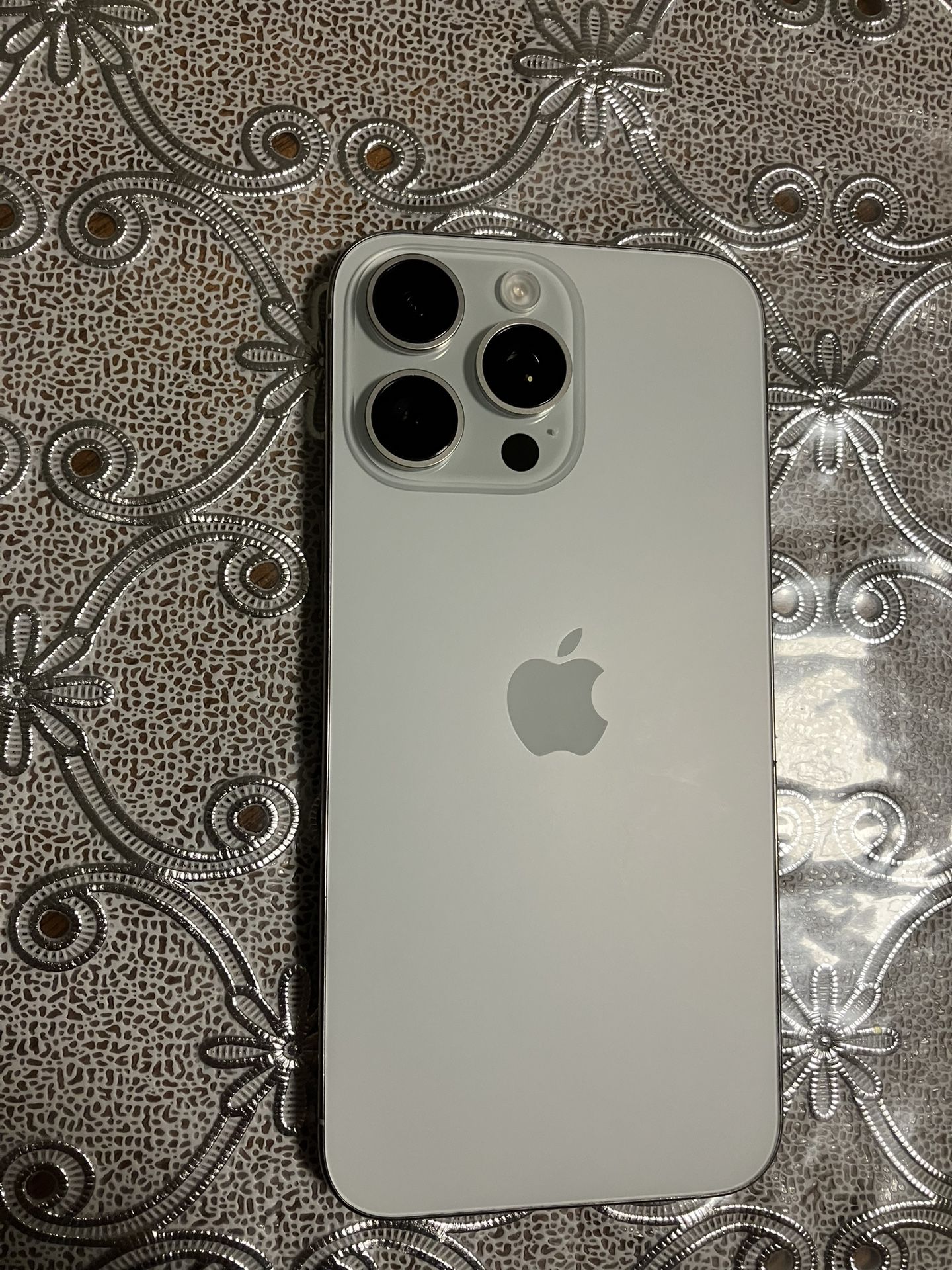 iPhone 15 Pro Max <<256GB>>