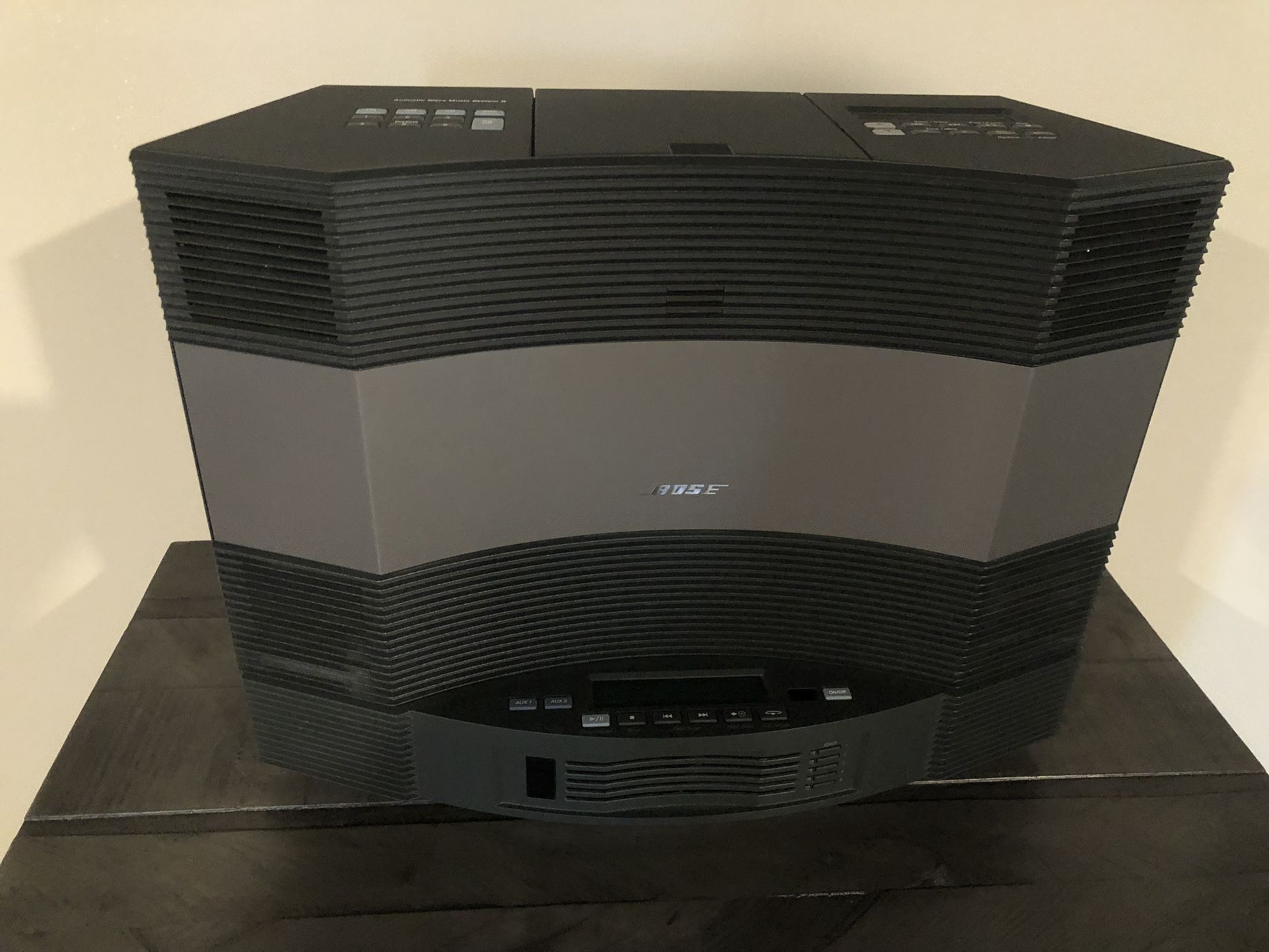 Bose acoustic wave music system