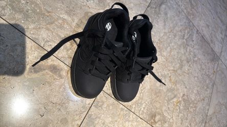 Heelys skate shoes for kids 13C
