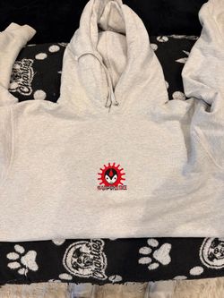 Supreme hoodie