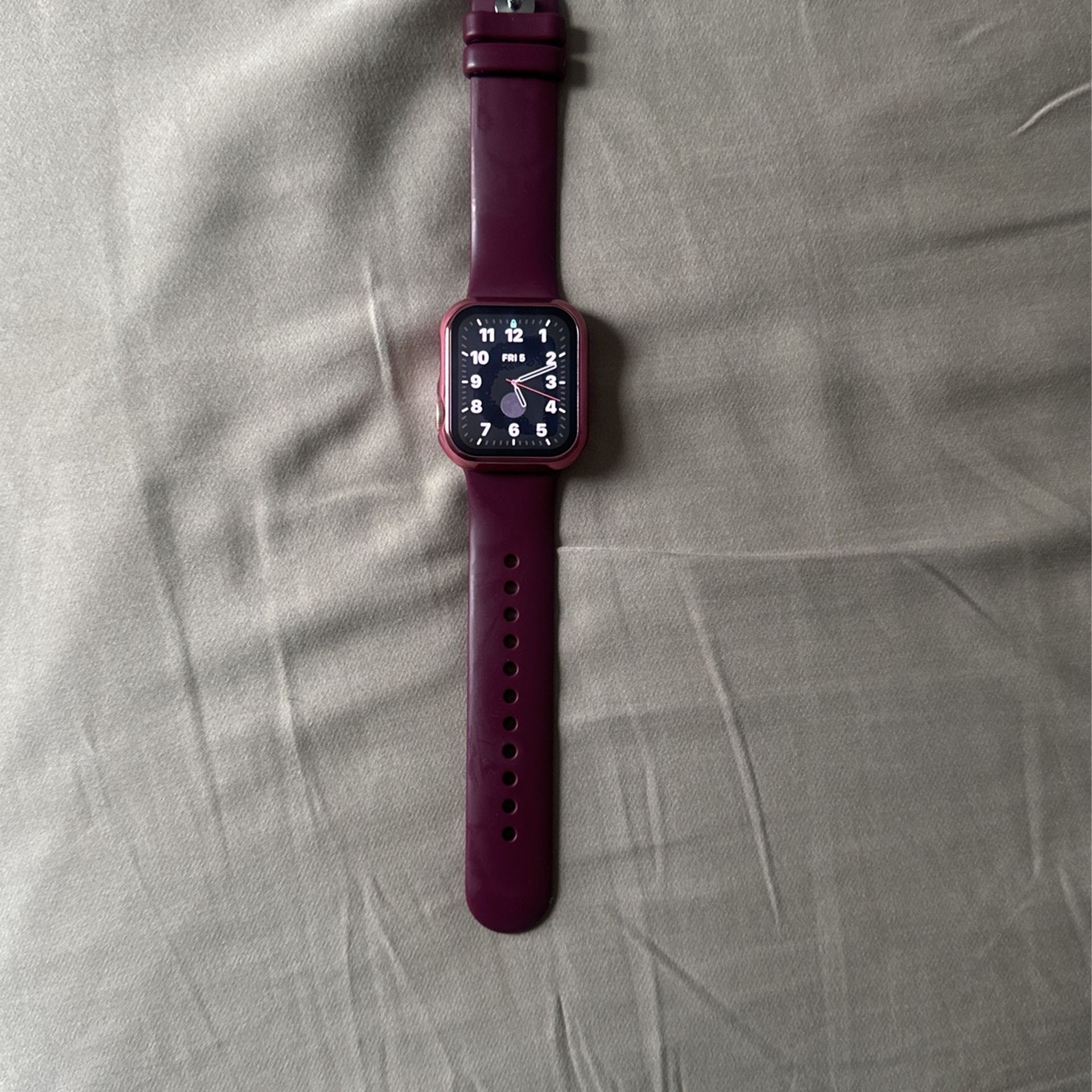 Apple Watch SE (2020) GPS + Cellular