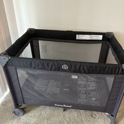 Black Bassinet