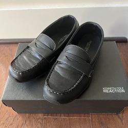 Kenneth Cole Reaction Boys Dress Shoes Youth Size 2 