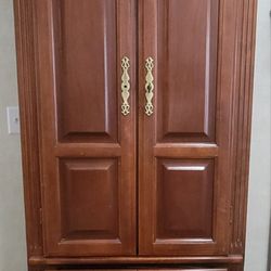 Wood Cabinet 