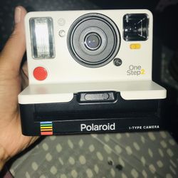 Brand New Polaroid  One Step 2 Instant Camera For Sale 