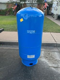 used 119 Gal. Pressurized Well Tank