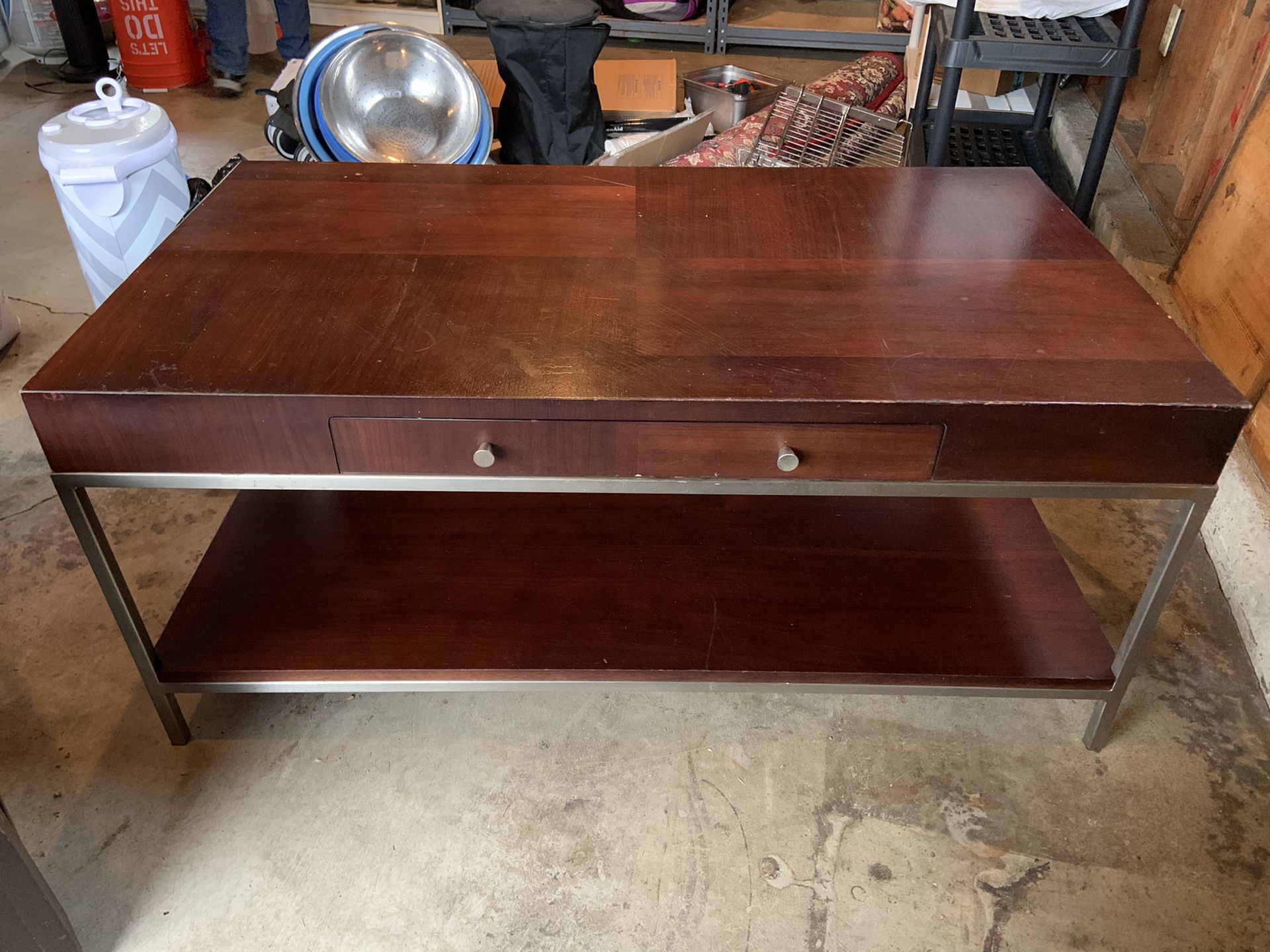 Coffee Table / Wood