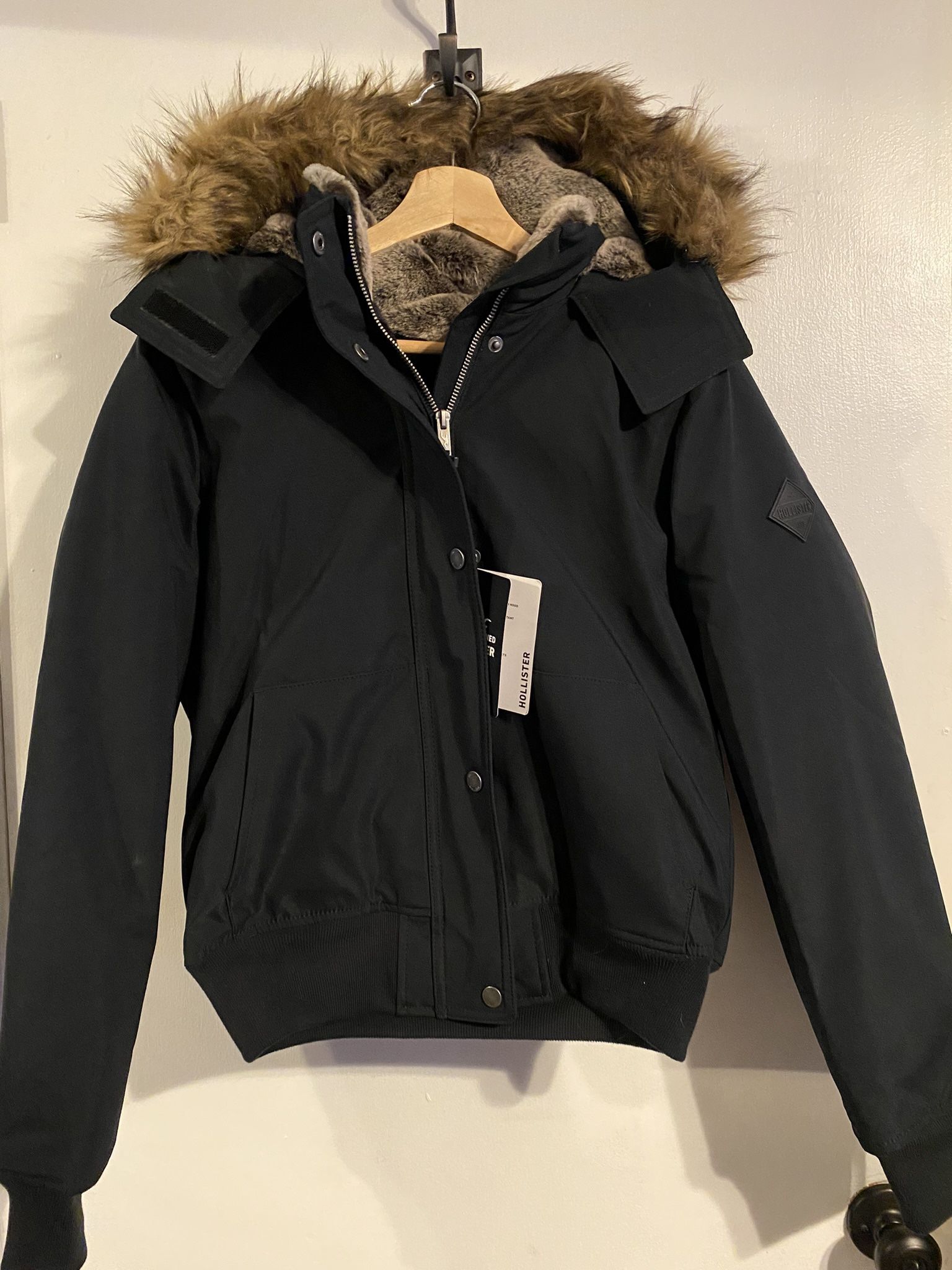 Down bomber jacket hollister best sale