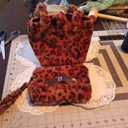 Handbag And Wristlet 